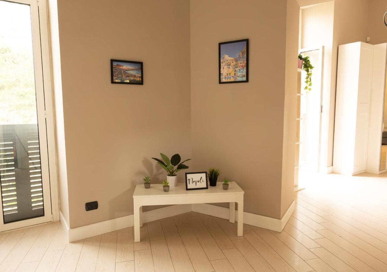 Amedeo Suite - Il Salotto Di Napoli ภายนอก รูปภาพ